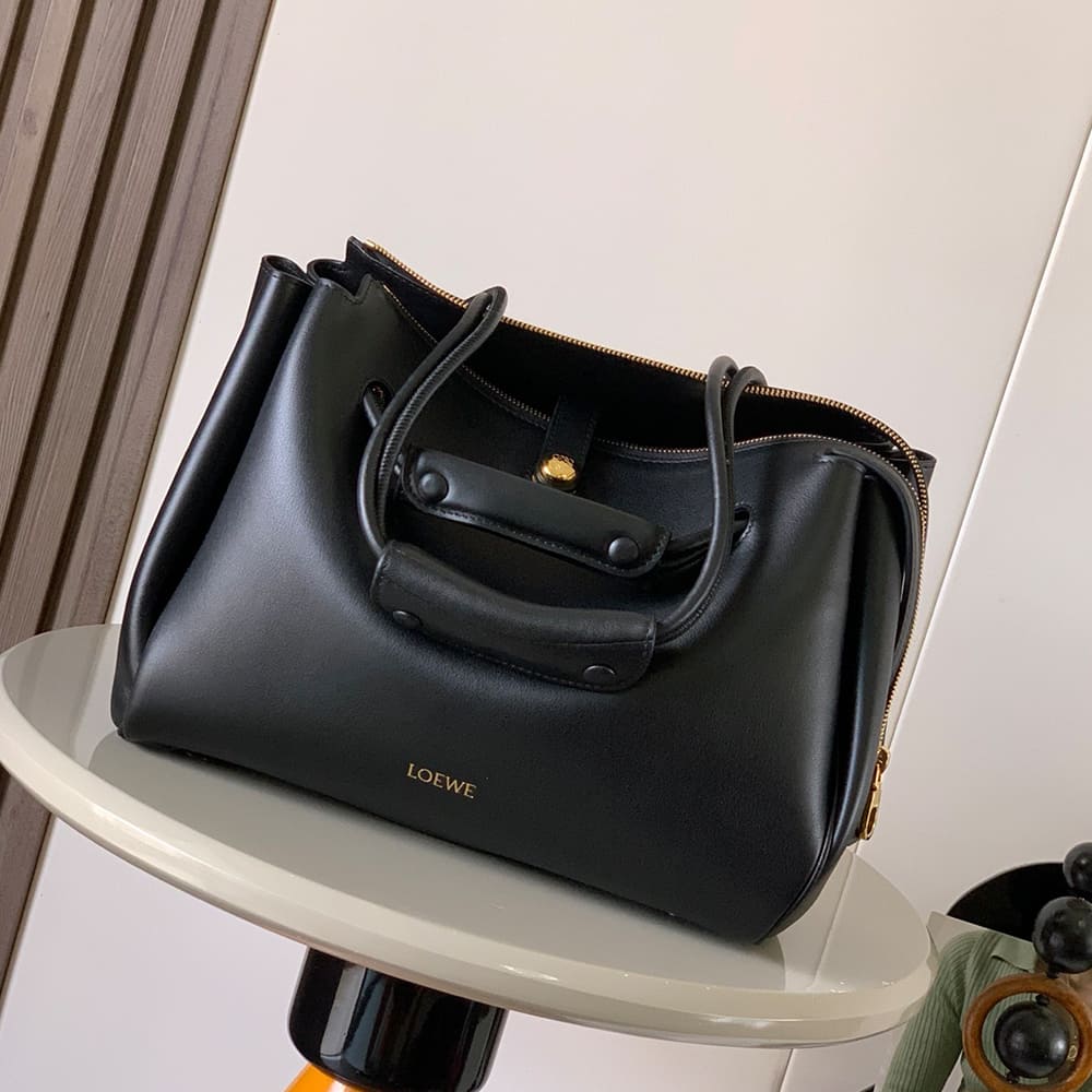 Loewe Medium Madrid bagin supple calfskin(HIGH-END GRADE)