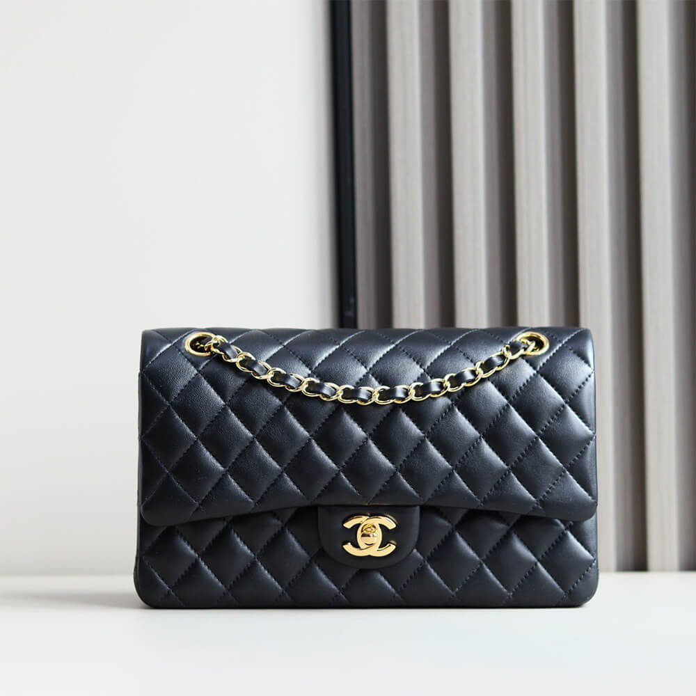 CHANEL CLASSIC FLAP HANDBAG(TAX-FREE Grade)